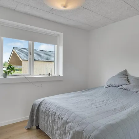 4 Bedroom Cozy In Rudkobing *